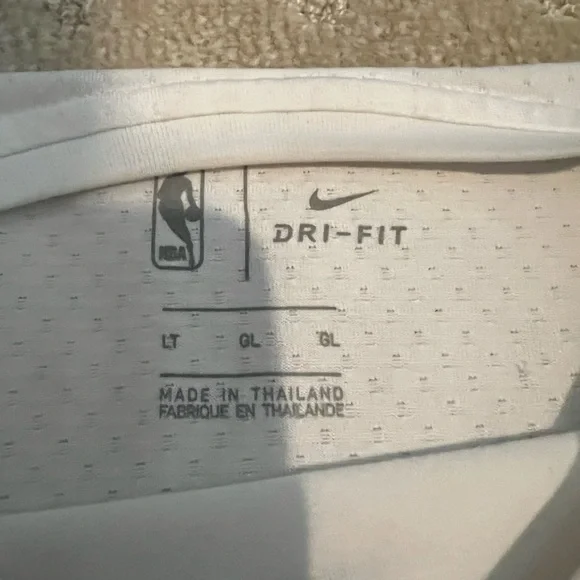 Milwaukee NBA Team issued tee large Tall - Picture 4 of 4